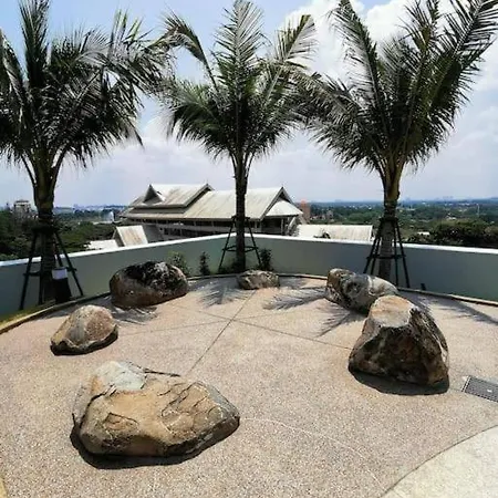0512 Almas Suites Netflix Wifi By Stay Nusajaya  Exterior photo